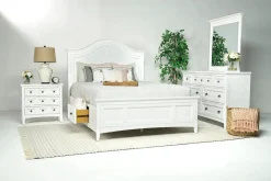 Bay Creek 3 Drawer Nightstand In Light Gray