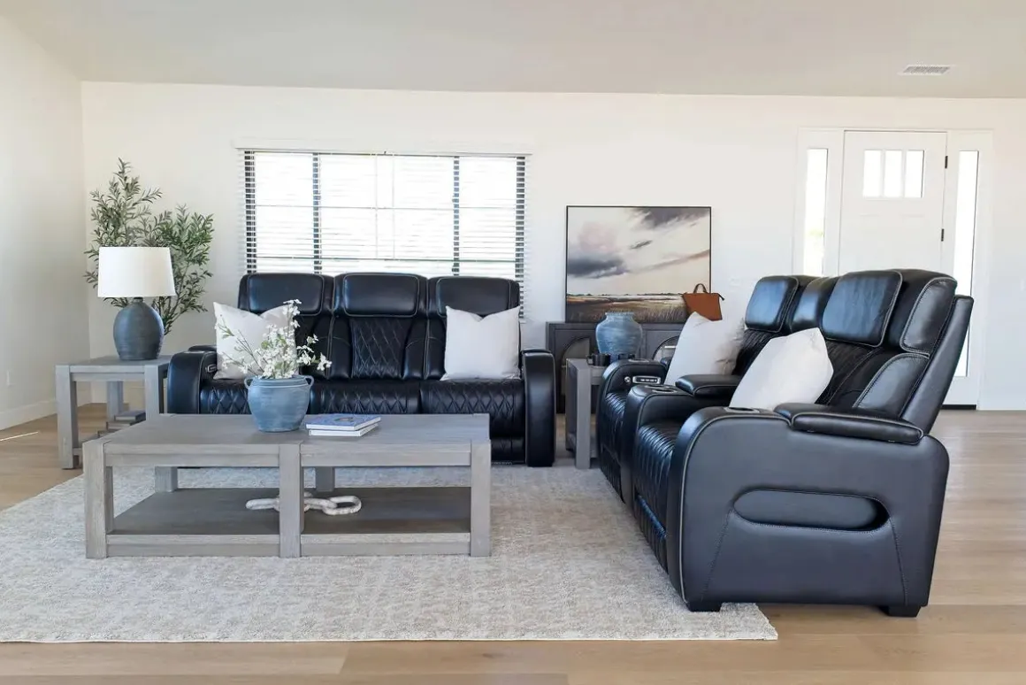 Boyington 2 Power Sofa W/ Drop Down Table In Black Leather