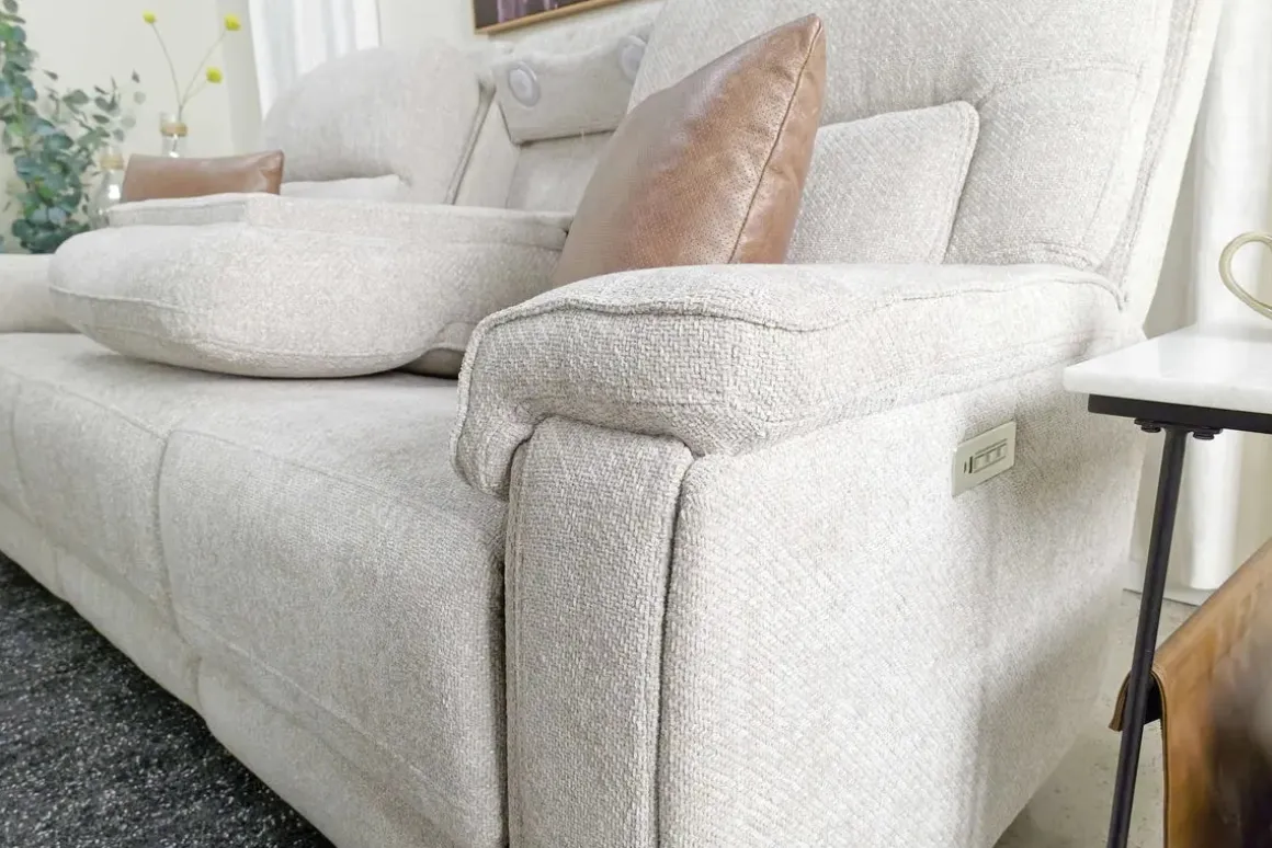 Cannes 3 Power Theater Sofa W/ Immersive Sound In Maze Tan