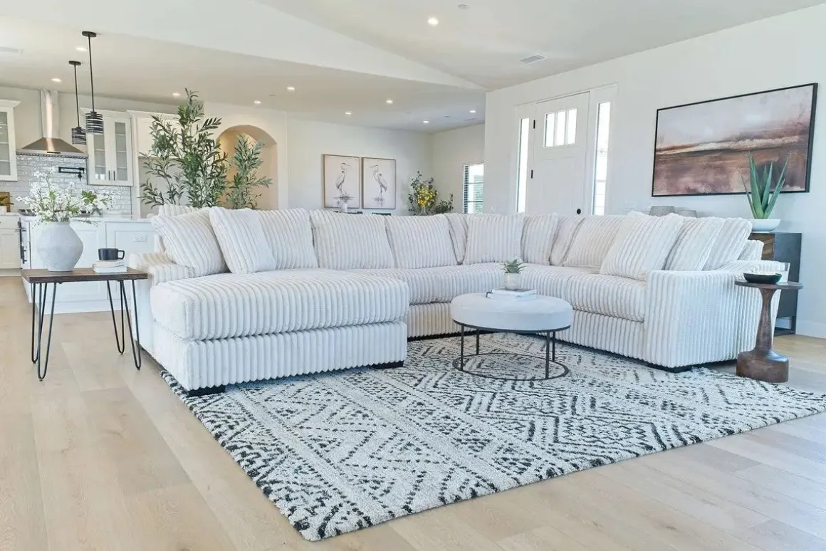 Casper 4 Piece Loveseat Chaise Sectional In Pony Slate, Left Facing