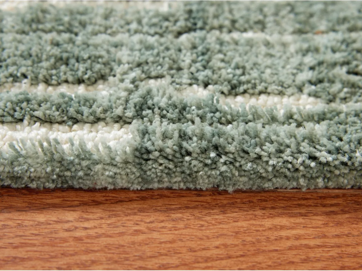 Cayworth Rug In Teal/White, 5x7