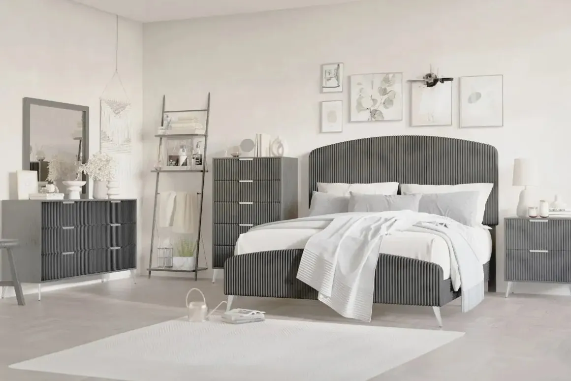 Kailani Upholstered Panel Bed, Dresser, Mirror & Nightstand In Black, Queen