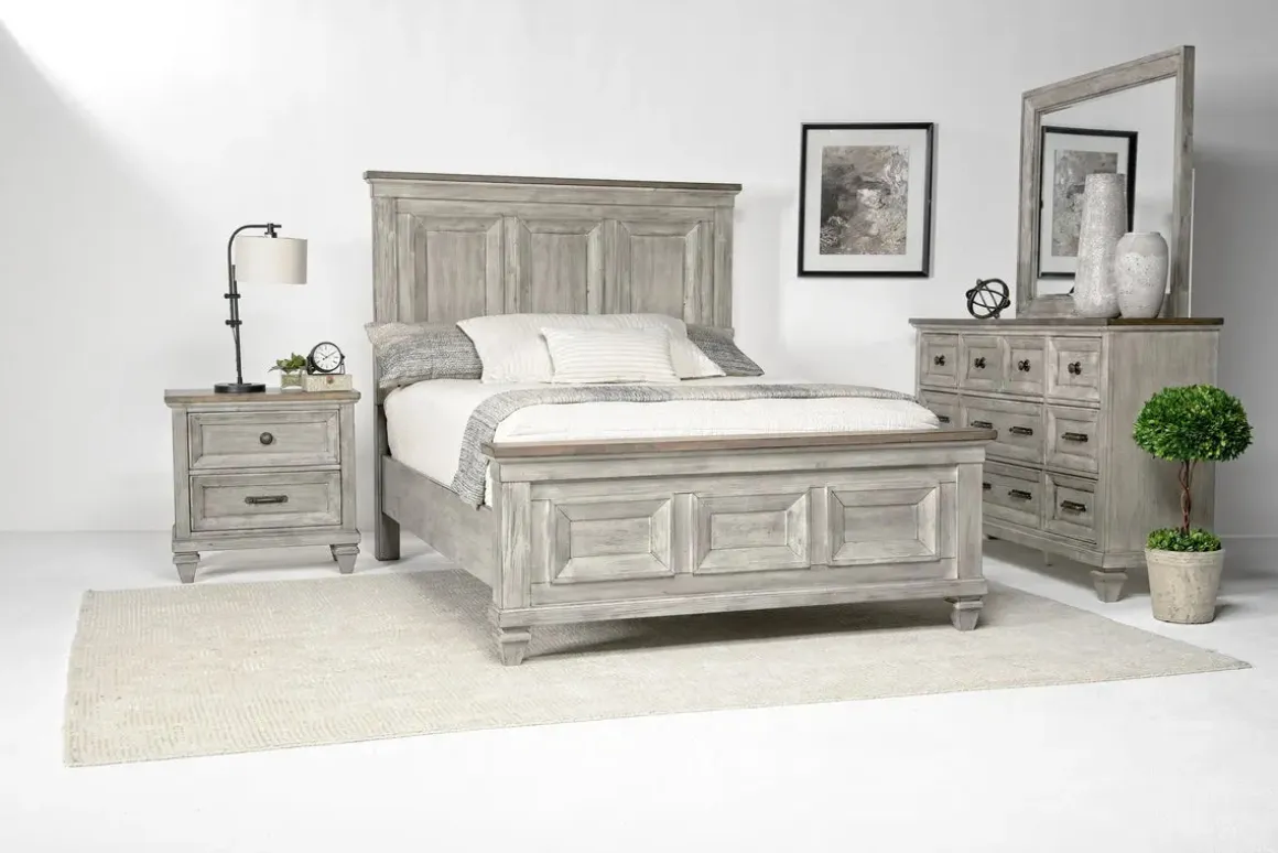 Mariana Mirror In Vintage Creme
