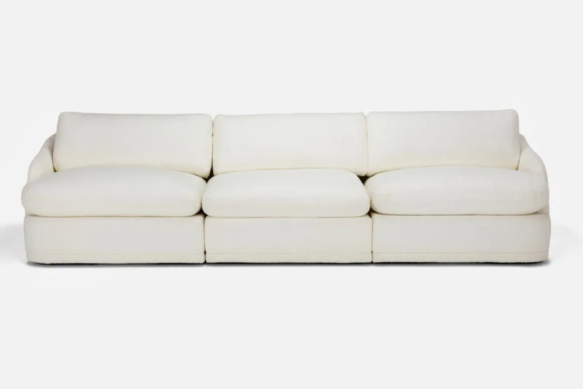 Stratus Crypton Performance Sofa & Loveseat In Jennie Snow