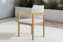 Wesley Outdoor Dining Table & 6 Chairs In White/Natural
