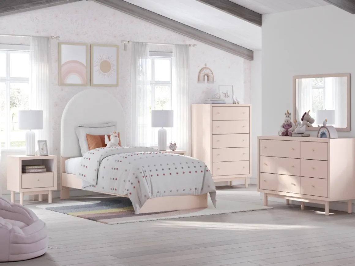 Wistenpine Chest In Blush